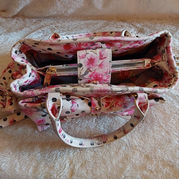 🌺 LIKE NEW Betsey Johnson Floral Polka Dot Shoulder/Crossbody Bag - Picture 10 of 16
